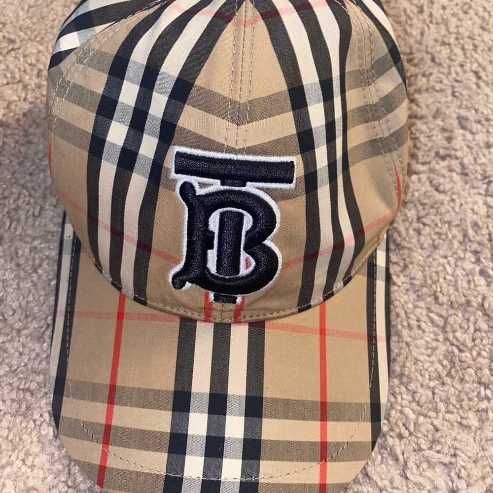 Burberry check baseball hat